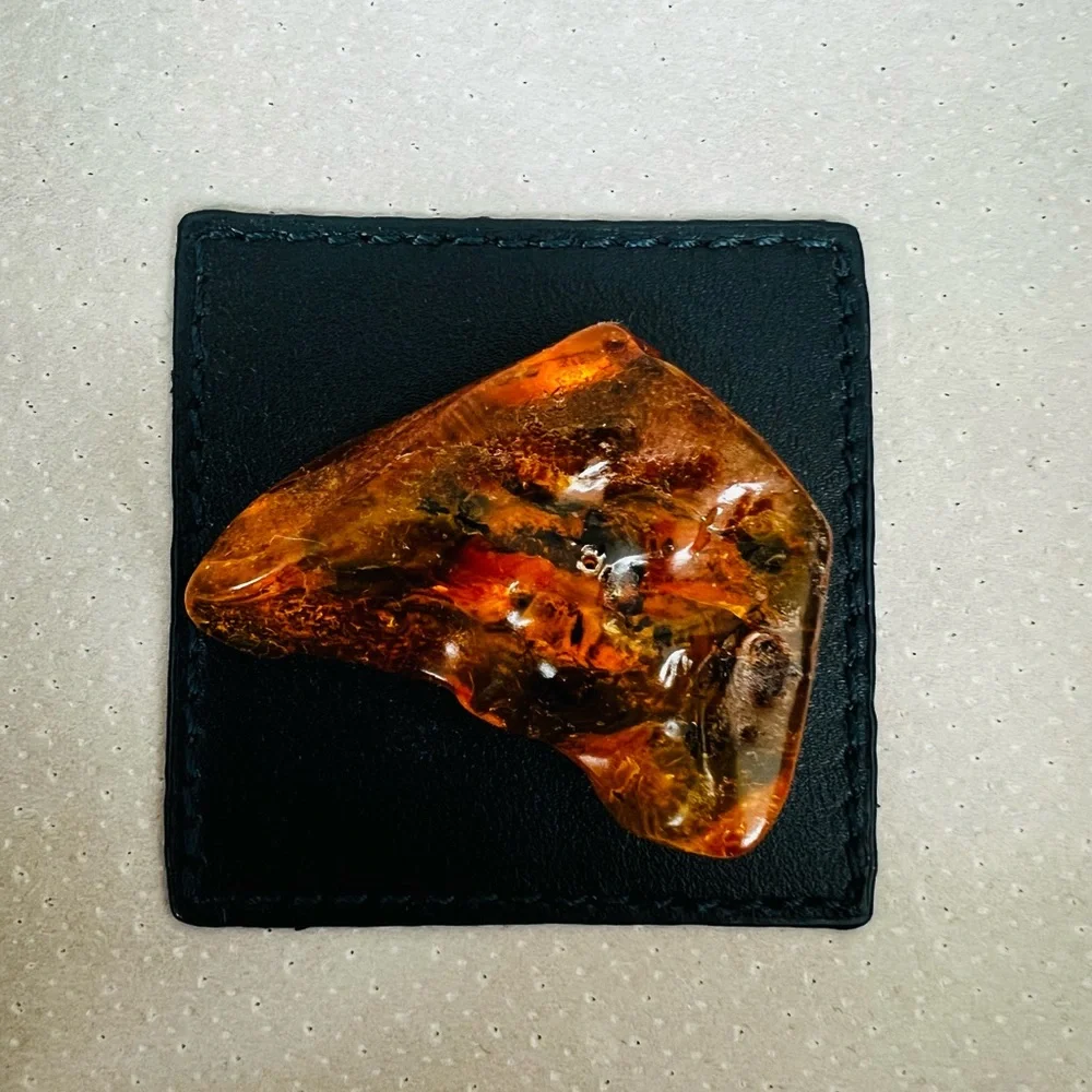 Baltic Amber Gemstone - Picture 4 of 8